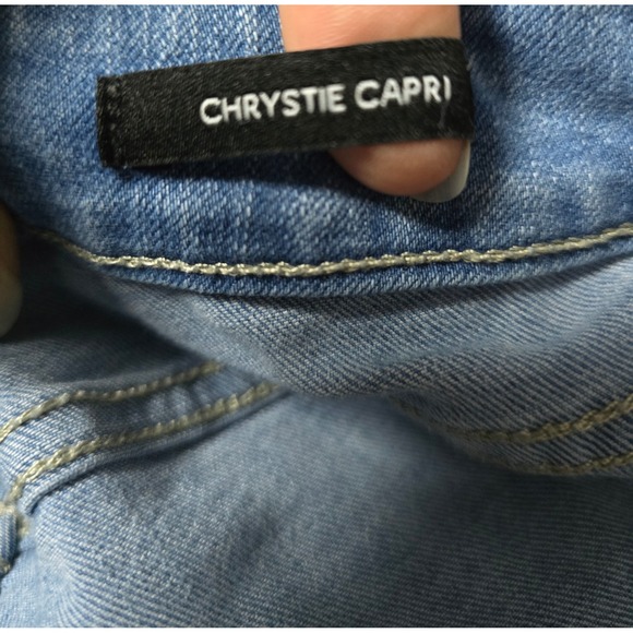 Nine West Chrystie Capri Women's Blue Denim Jeans Size 6 Cuffed Crop Casual (C) - Picture 6 of 6